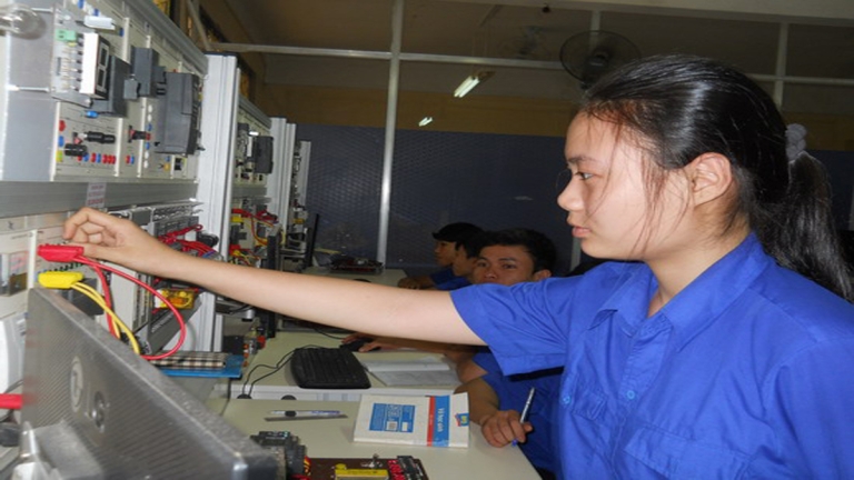 Trường Cao Đẳng Nghề Quy Nhơn