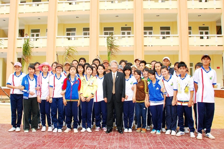 Trường không ngừng nâng cao sự tín nhiệm trong lĩnh vực giáo dục nghề nghiệp, tiến hành đào tạo theo chuẩn khu vực và quốc tế (Nguồn: TIC)