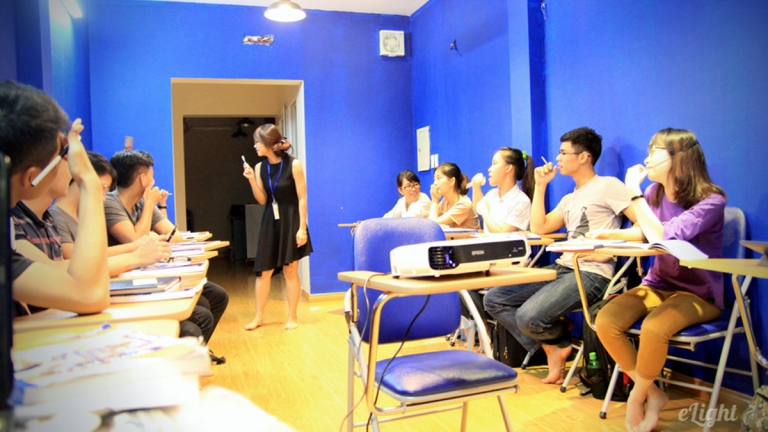 Trung Tâm Tiếng Anh Elight