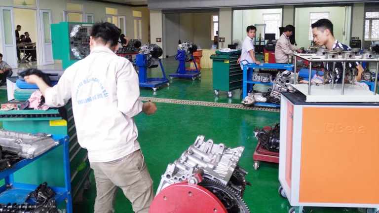 Trường Cao Đẳng Nghề Yên Bái