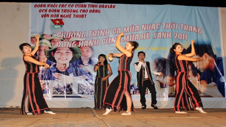 TRƯỜNG CAO ĐẲNG VĂN HÓA NGHỆ THUẬT ĐĂK LĂK