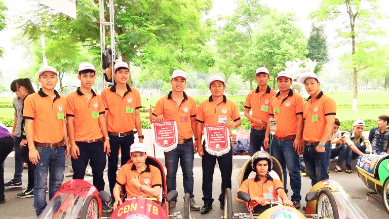 Trường Cao đẳng nghề Cơ điện - Xây dựng và Nông lâm Trung Bộ