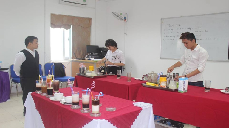 Trường Cao đẳng nghề Du lịch - Thương mại Nghệ An