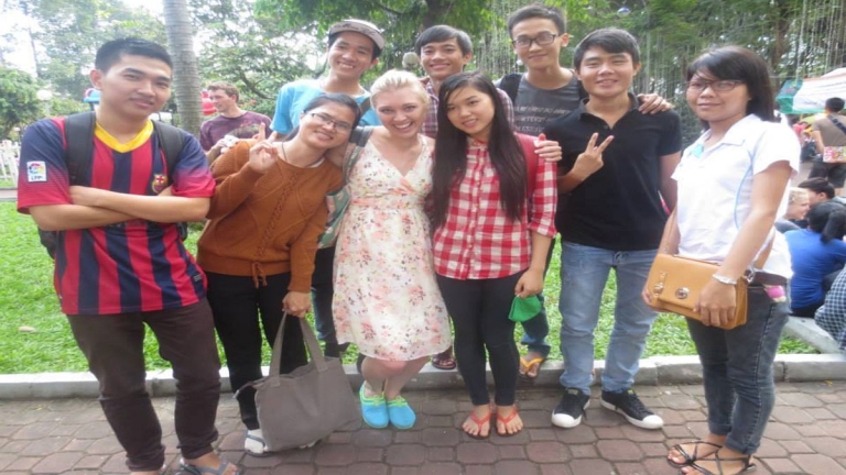 Trường Anh Ngữ - Tin Học APT