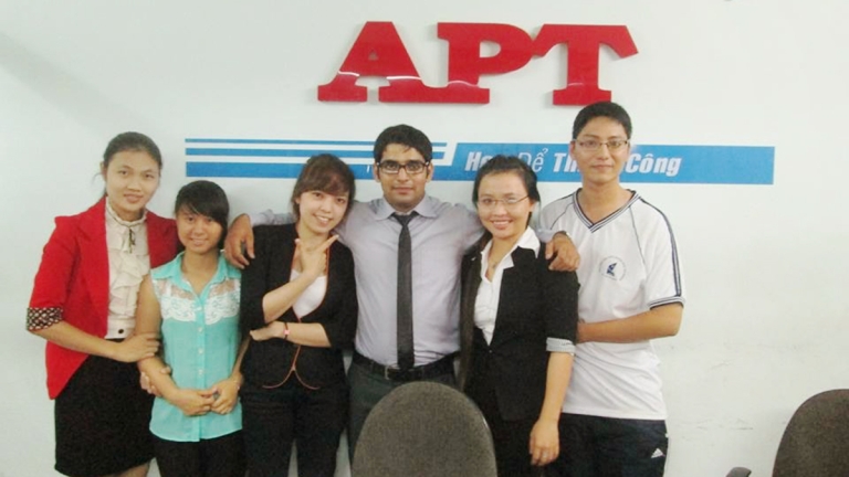 Trường Anh Ngữ - Tin Học APT