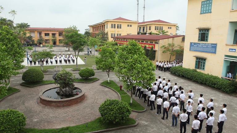 TRƯỜNG CAO ĐẲNG NGHỀ KỸ THUẬT - CÔNG NGHỆ - KINH TẾ SIMCO SÔNG ĐÀ