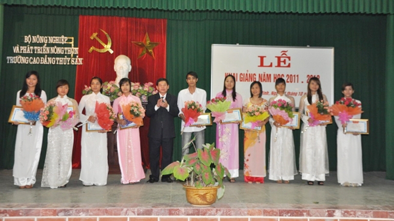 Trường Cao Đẳng Thủy Sản 