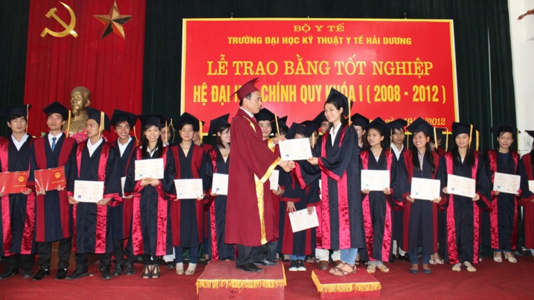 Trường Đại Học Kỹ Thuật Y Tế Hải Dương