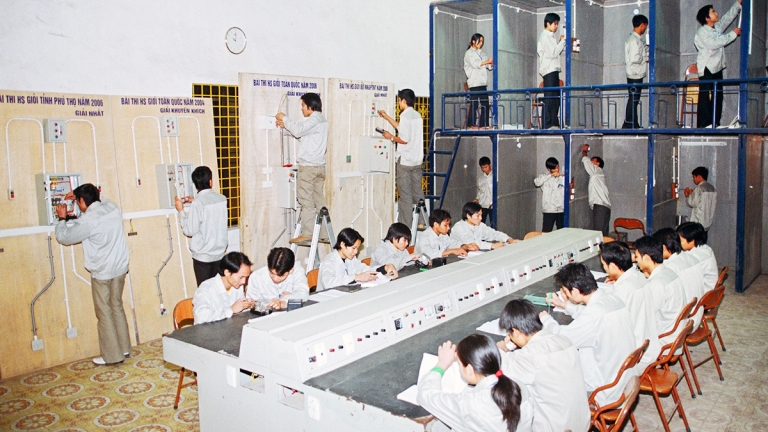 Trường Cao Đẳng Nghề Cơ Điện Phú Thọ 