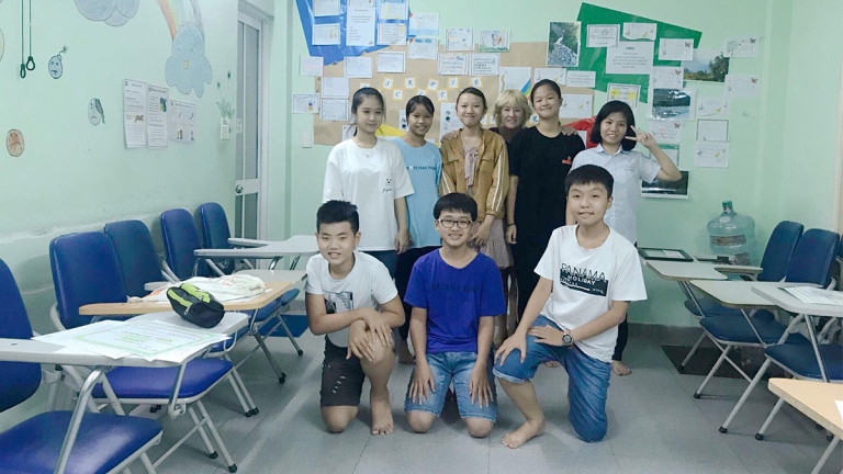 Trung tâm Ngoại ngữ STEC