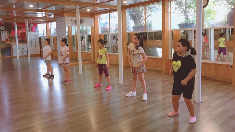 Trung tâm Bồi dưỡng Kỹ năng Hoa Trạng Nguyên