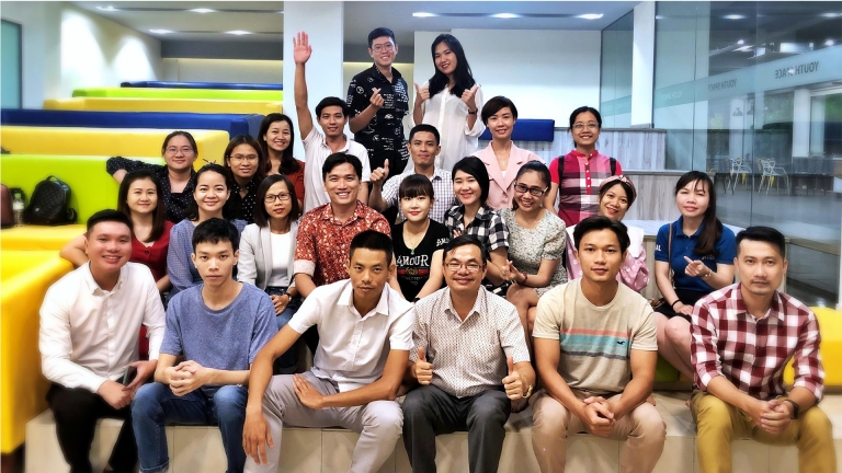 Nhà Văn hóa Thanh niên