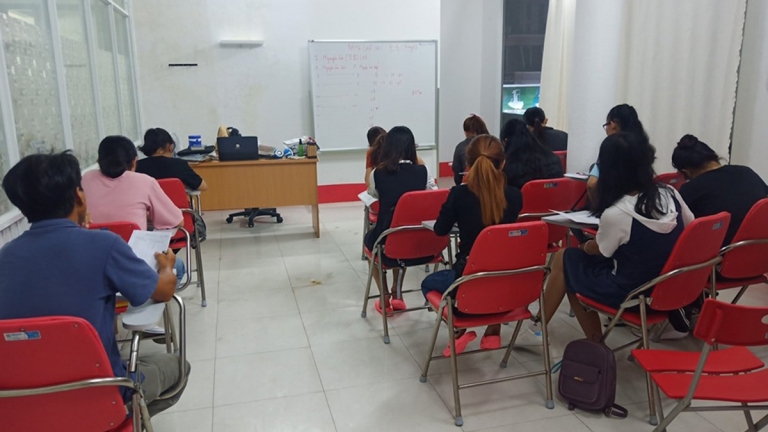 Trung tâm Hàn ngữ Trần Quang