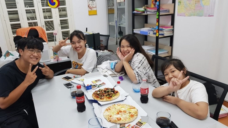 Trung tâm tiếng Hàn TOP