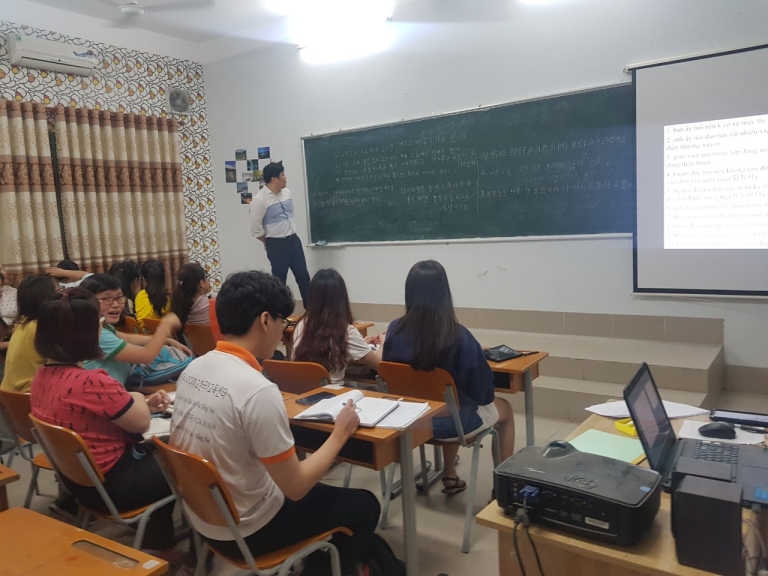 Trung tâm tiếng Hàn Silla - Đại học Đồng Nai