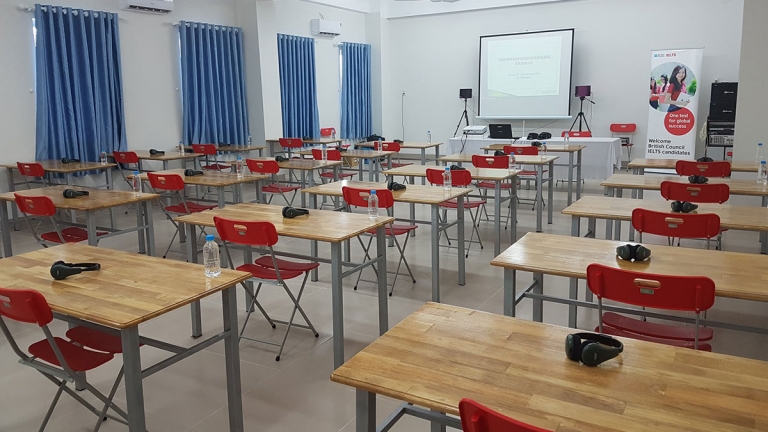 Trung tâm Ngoại ngữ Quốc tế HACIC