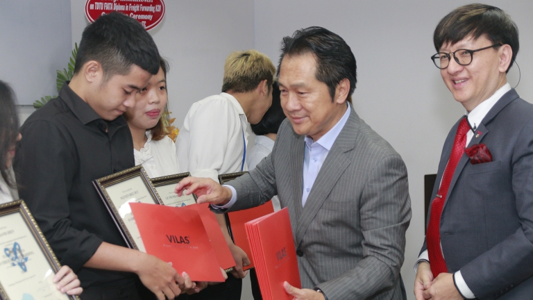 VILAS - Trường Hàng không và Logistics Việt Nam