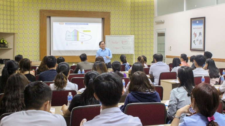 VILAS - Trường Hàng không và Logistics Việt Nam