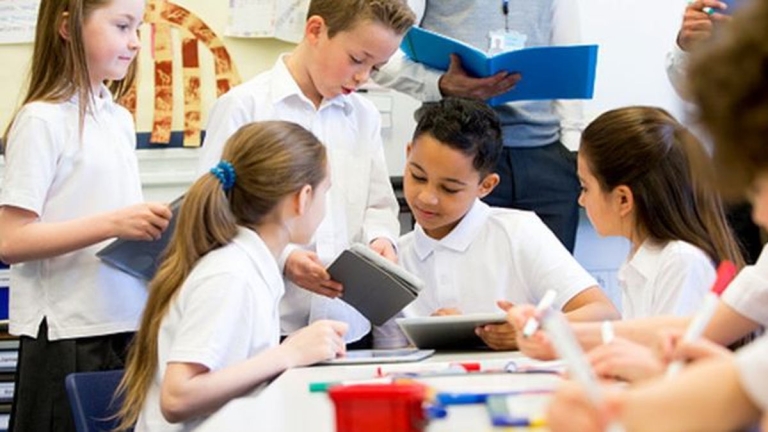 Trung tâm ngoại ngữ Phước Quang