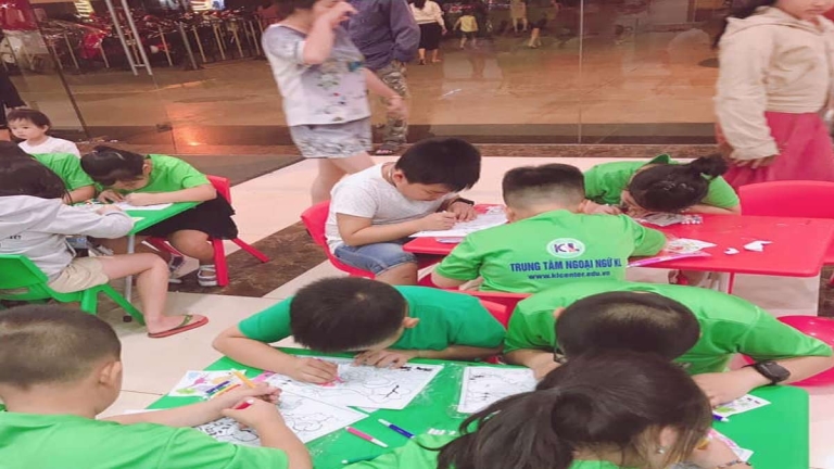 Trung tâm Ngoại Ngữ KL