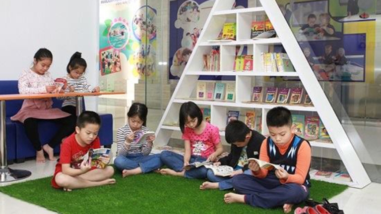 Học viện Dolphinkids