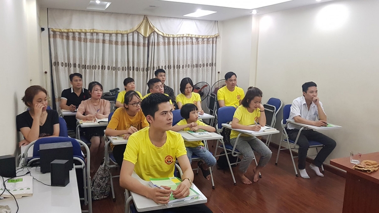 Trung tâm ngoại ngữ SDF