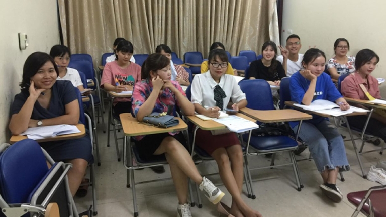 Trung tâm Ngoại ngữ Full House