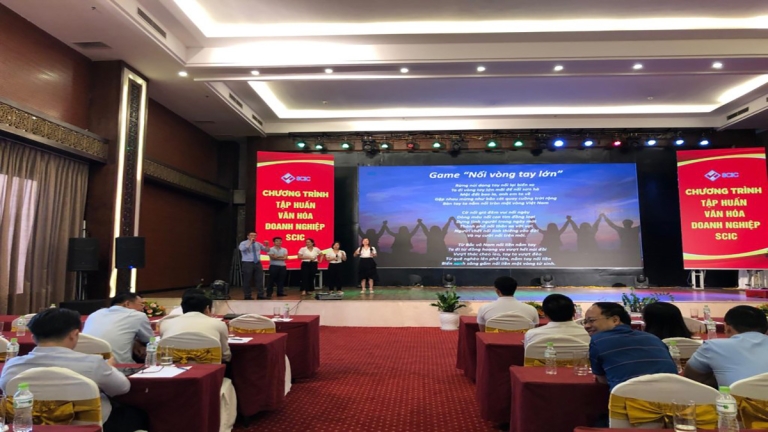 Học viện Doanh nhân MVV