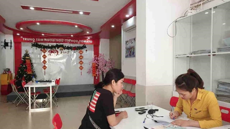 Trung tâm Ngoại ngữ TMG