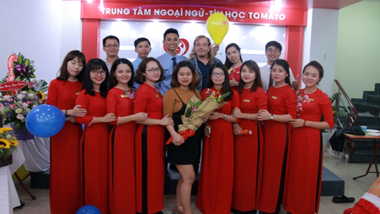 Trung tâm ngoại ngữ Tomato