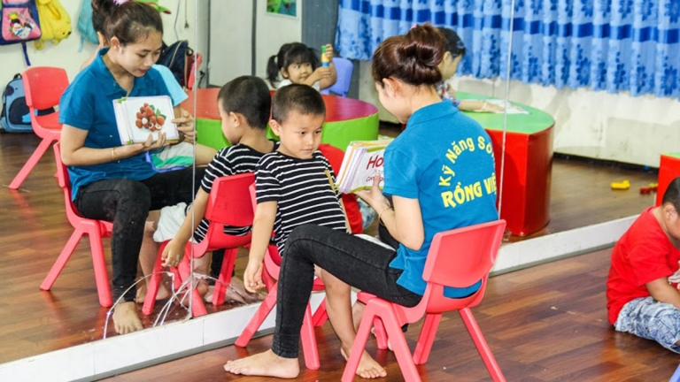 Rồng Việt Education