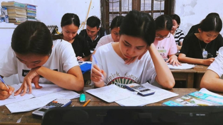 Trung tâm gia sư Alpha