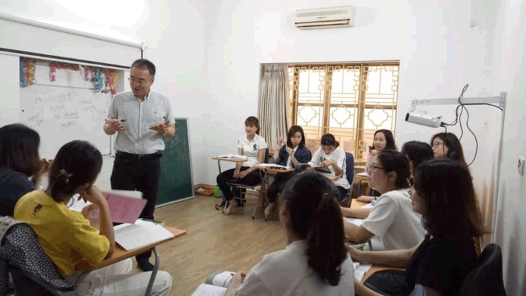 Trung tâm Hàn ngữ Việt Shalom