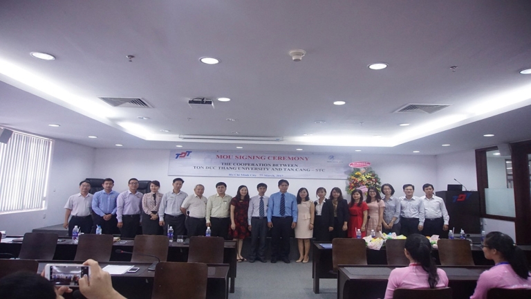 Công ty TNHH nguồn nhân lực Tân Cảng-STC