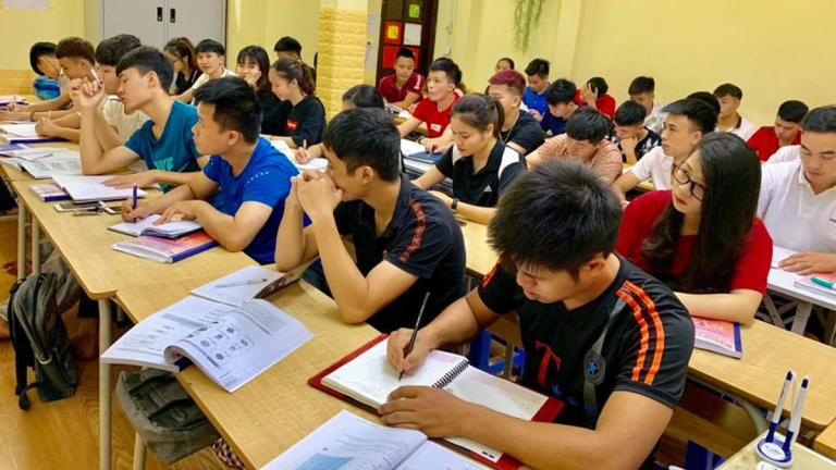 Trung tâm Thành Phúc Uy luyện thi XKLĐ tiếng Hàn Quốc