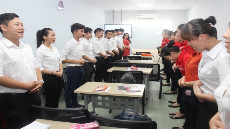 Trung tâm đào tạo dịch vụ nhân lực LKIC