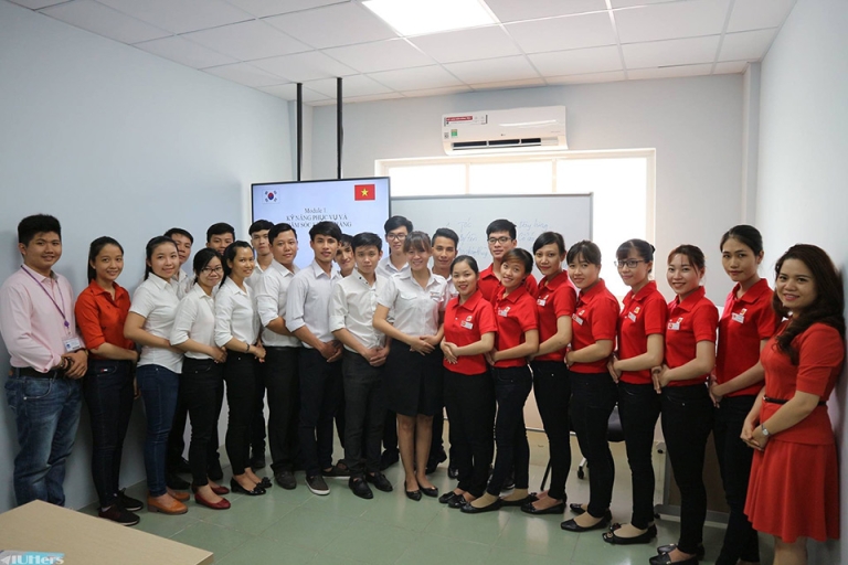 Trung tâm đào tạo dịch vụ nhân lực LKIC