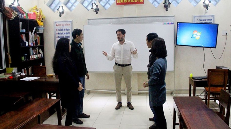 Trung tâm Anh ngữ Phượng Hoàng