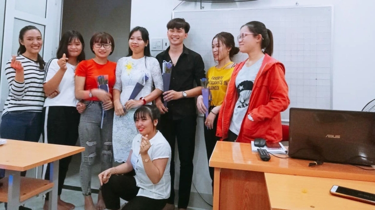 Trung tâm Ngoại ngữ Quốc tế Á Mỹ Âu