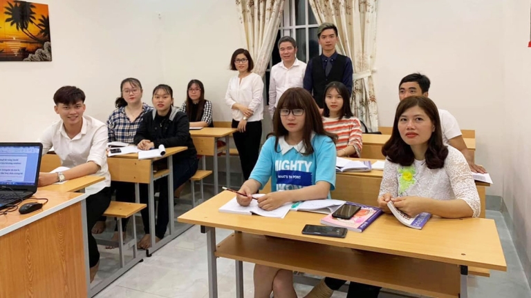 Trung tâm Ngoại ngữ Quốc tế Á Mỹ Âu