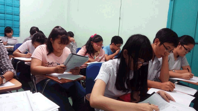 Trung tâm Nhật ngữ Hinata