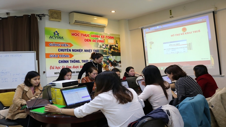 Công ty đào tạo kế toán ACVINA