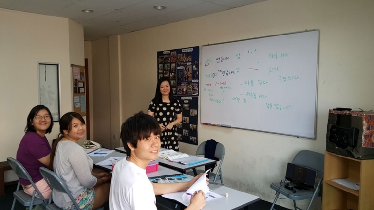 Công ty TNHH tư vấn và đào tạo ABC Education