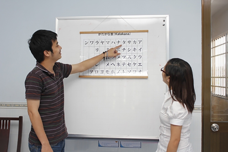 Trường Nhật ngữ Lapis