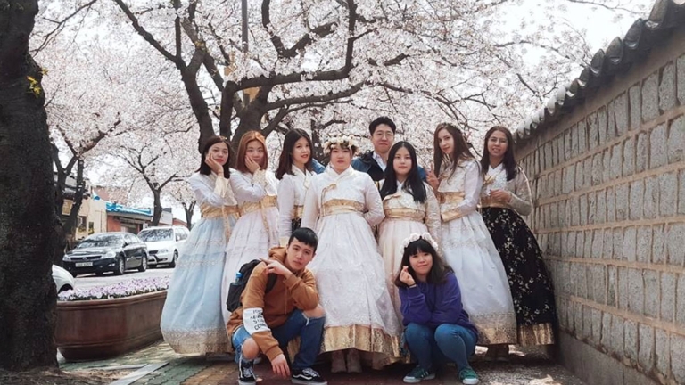 Trung tâm tiếng Hàn Trần Quang