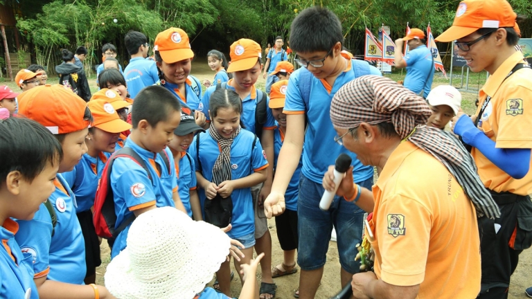 Trung tâm Kỹ năng sống Con Rồng Cháu Tiên
