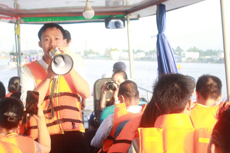 trung-tam-dao-tao-nghiep-vu-ngan-han-sptc