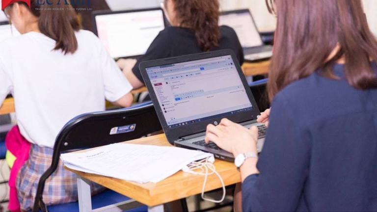 Xuất nhập khẩu Lê Ánh