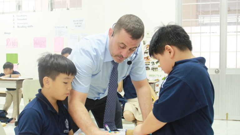 Trường Quốc tế Song ngữ UK Academy