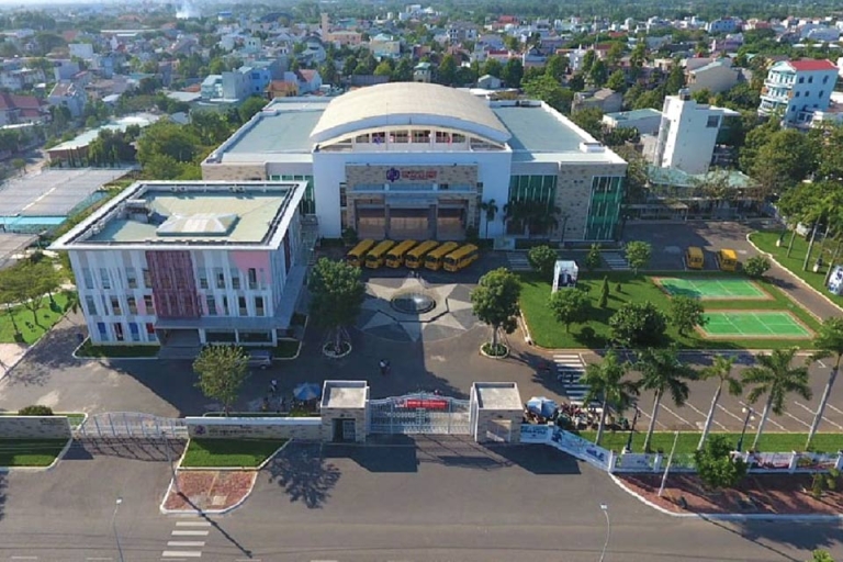 Khuôn viên Trường Quốc tế song ngữ UK Academy